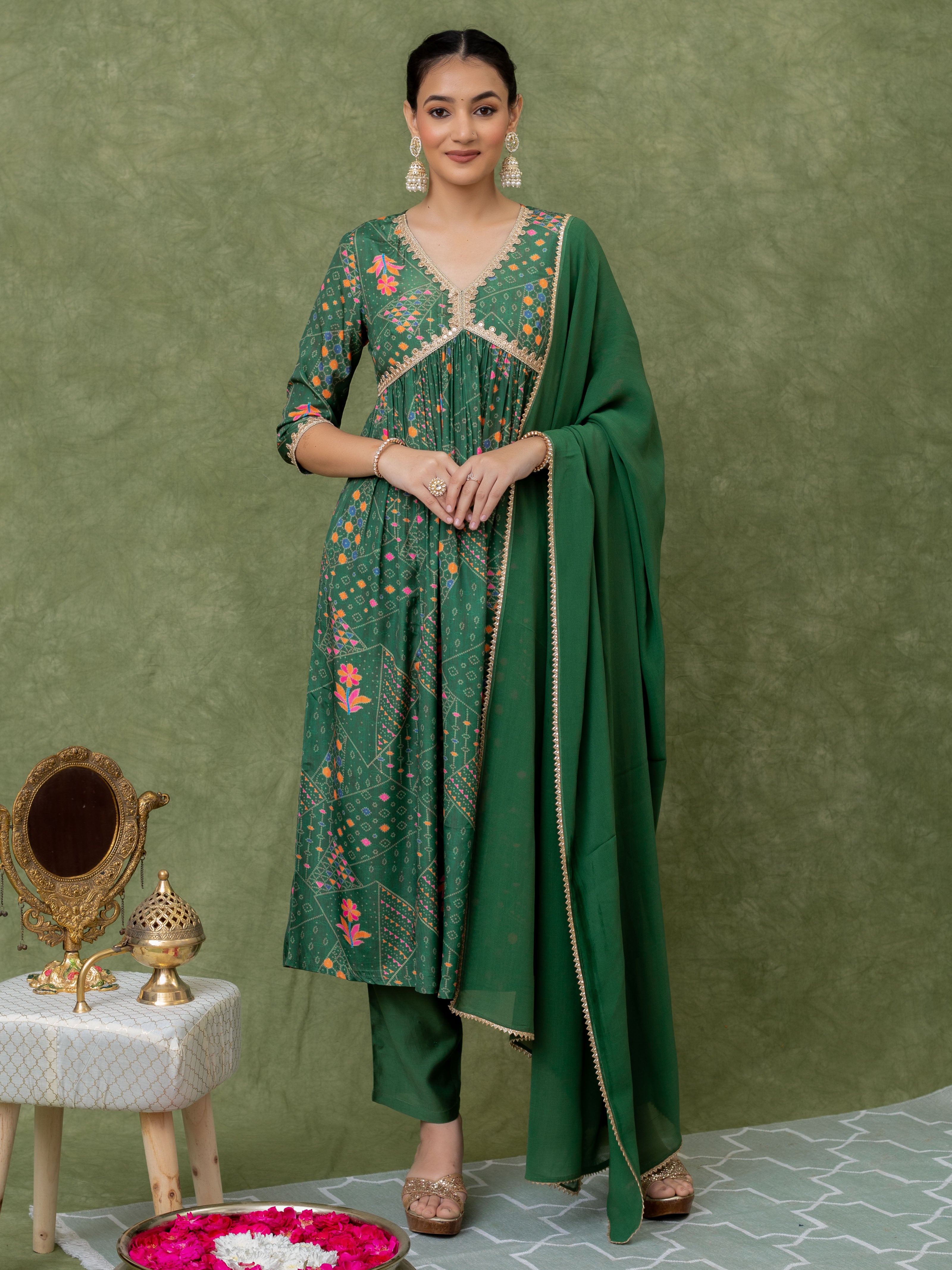 GREEN BANDHANI PRINT KURTA SET